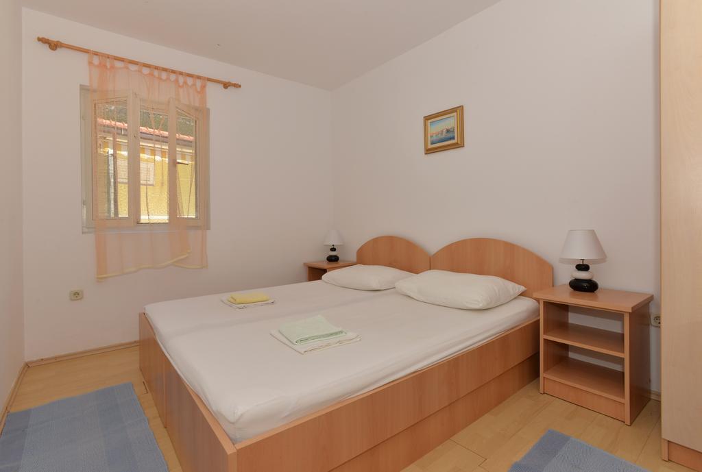 Apartments Mila - Mala Duba Живогошче Экстерьер фото